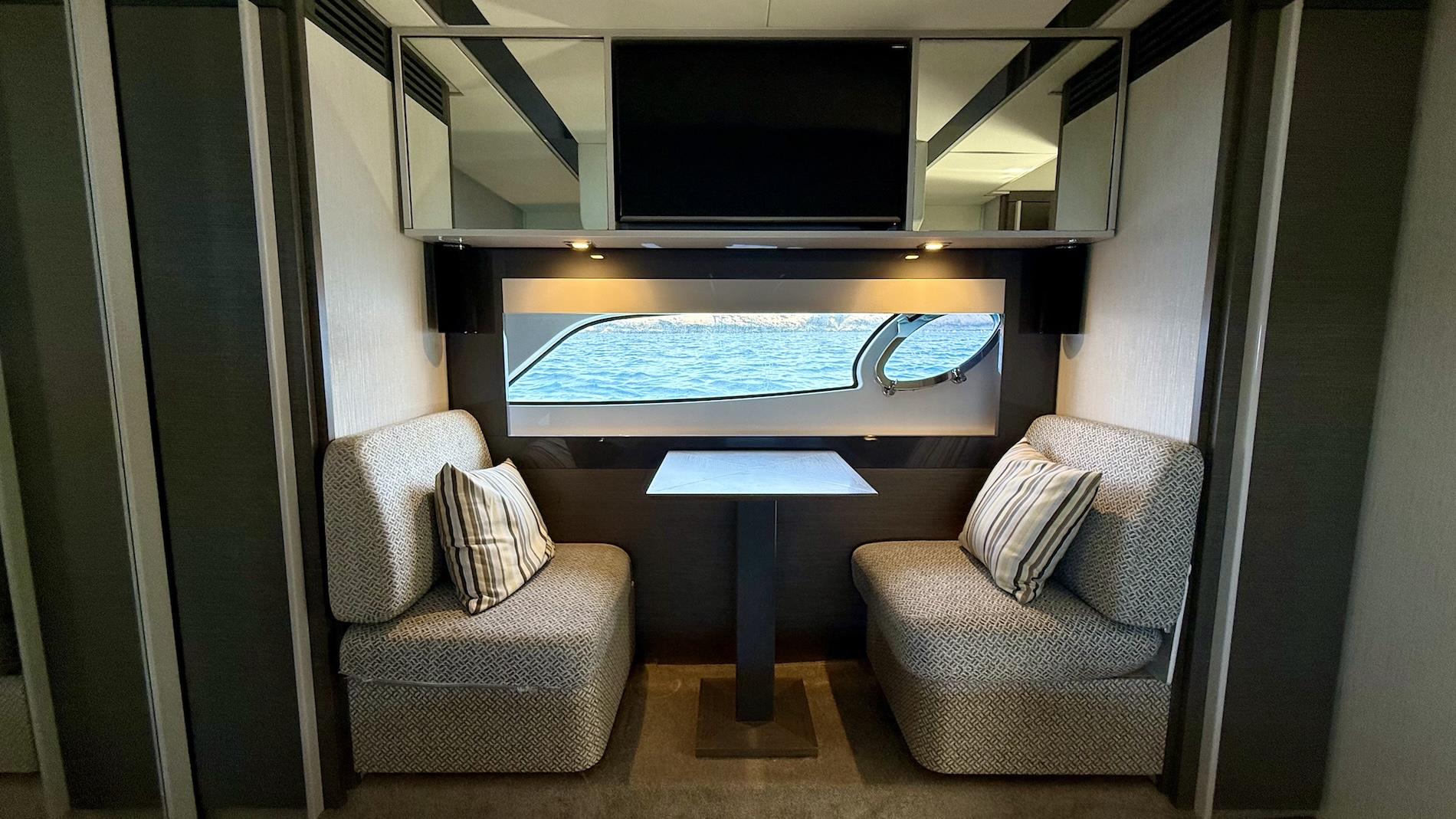 2018 PERSHING 5X 